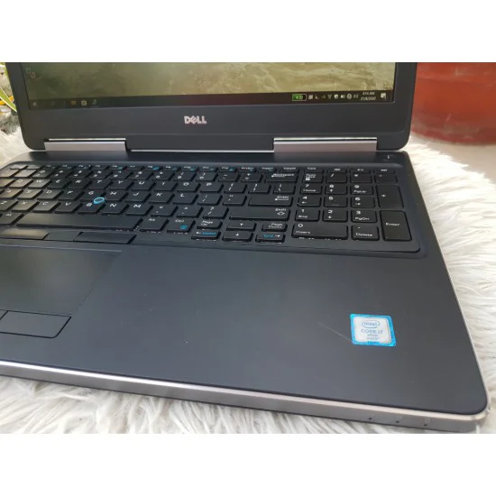 DELL PRECISION 7510 i7 6820hq Ram 16GB NVME 256gb VGA M1000m Full HD IPS DELL PRECISION 7510 i7 6820hq Ram 16GB NVME 256gb VGA M1000m Full HD IPS
